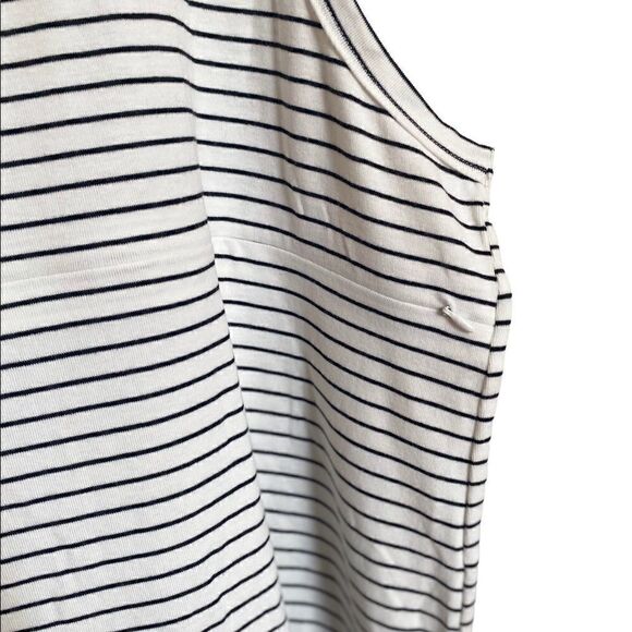 NWT MoveMama Stripe Scoop Neck Zipper Breastfeeding Tank White/Black Stripe 3XL - Picture 10 of 10